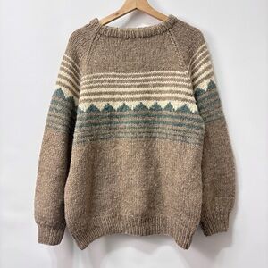 Vintage Men’s Cottagecore 100% Wool Cream Green Chunky Knot Crew Neck Sweater L